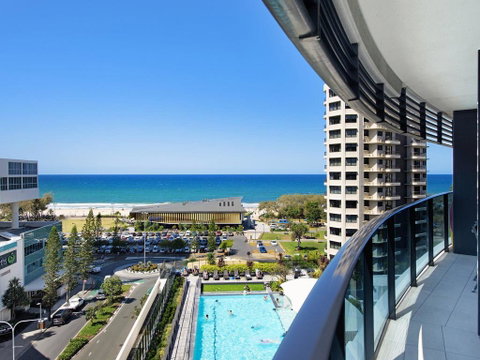 Oracle Resort Luxe Private 2 Bed - Tower 1 - Accommodation BNB 2