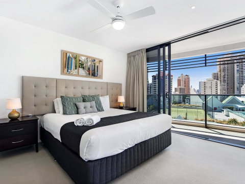 Oracle Resort Luxe Private 2 Bed - Tower 1 - Accommodation BNB 1