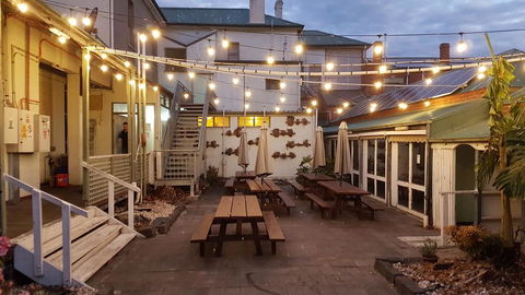 Orbost Club Hotel - Accommodation BNB 1