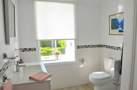 Ornee Cottage - Accommodation BNB 3