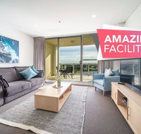 Oval View on North Tce-Gym - Pool - Fireworks NYE - Accommodation BNB
