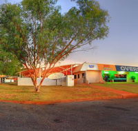 Overlander Hotel - Accommodation BNB