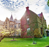 Overnewton Castle - Accommodation BNB