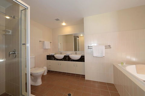 Pacific Reef By Kacys - Accommodation BNB 3