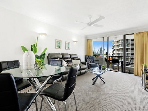 Pacific Resort In The Heart Of Broadbeach - Accommodation BNB 0