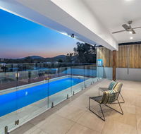 Panoramic Views Villa Birdwood Terrace 4 Bedroms - Toowong - Accommodation BNB