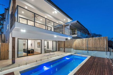 Panoramic Views Villa Birdwood Terrace 4 Bedroms - Toowong - Accommodation BNB 1