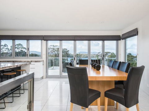 Paradise Point - Tamar Valley 14 Persons Residence With Pool - Accommodation BNB 0