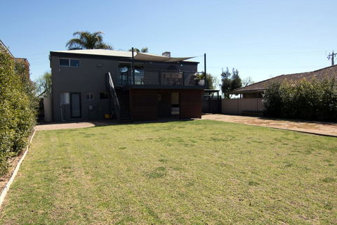 Paradise Waters - Yarrawonga - Accommodation BNB 1