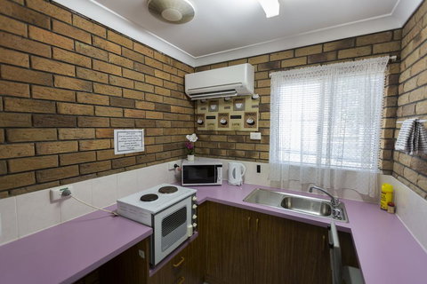 Park House Motor Inn - Accommodation BNB 1