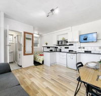 Park St Walk to the Beach - Accommodation BNB