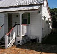 Pine Cottage - Accommodation BNB
