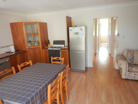 Pine Cottage - Accommodation BNB 3
