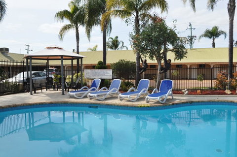 Pinjarra Resort - Accommodation BNB 2