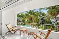 Poolside Apt in Alamanda Beachfront Resort 77