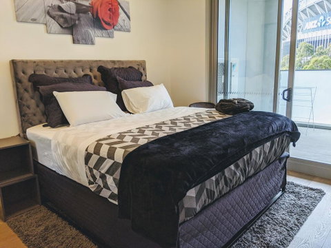 Presidential 3-bed 2-bath, Balcony, With Pool Included - Accommodation BNB 2