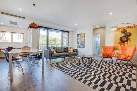 Professional Apartment 15 Minutes From CBD - Accommodation BNB 0