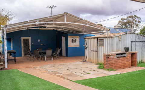 Prospectors Carriage House - Accommodation BNB 3