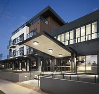 Quality Hotel Lakeside - Accommodation BNB