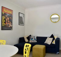 Quiet 1 Bedroom Flat in Concord - Accommodation BNB