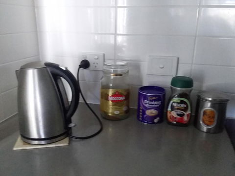 Quiet Sunny Relaxed Home Close To Theme Parks - Accommodation BNB 1