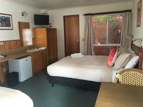 Railway Motel Myrtleford - Accommodation BNB 1