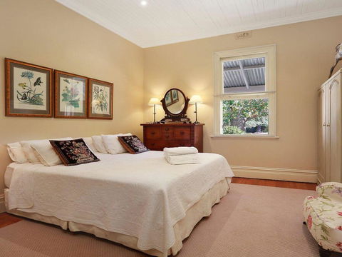 Redcourt - Est 1904: Southern Highlands Elegance - Accommodation BNB 1