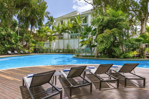 Relax In Palm Cove - Accommodation BNB 1