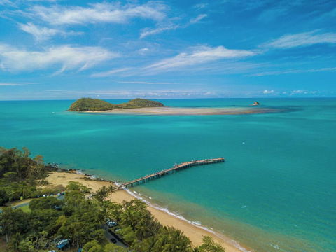 Relax In Palm Cove - Accommodation BNB 3