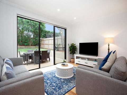 RIPPLES-hosted By:L'Abode Accommodation - Accommodation BNB 2