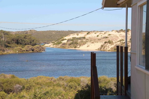 River Panorama Beach House - Accommodation BNB 3