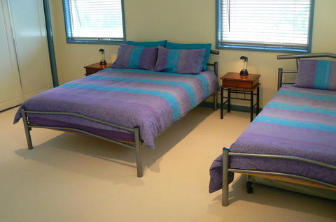 Sandy Point Beach Escape 2 Bedroom Apartment - Accommodation BNB 3