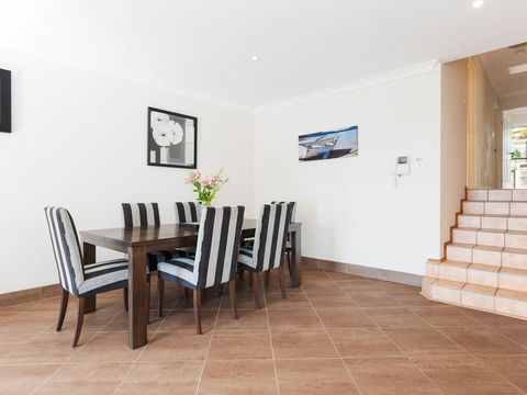 Sandy Point Luxury', 117a Sandy Point Road - Air Con & Foxtel - Accommodation BNB 1