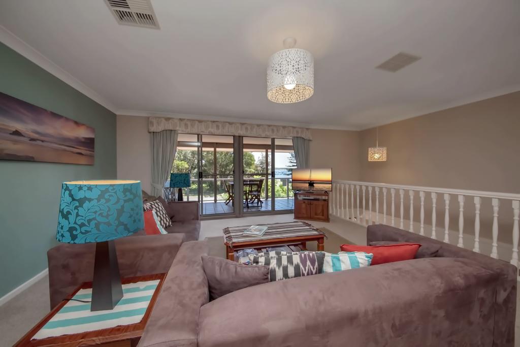 Corlette NSW Accommodation BNB