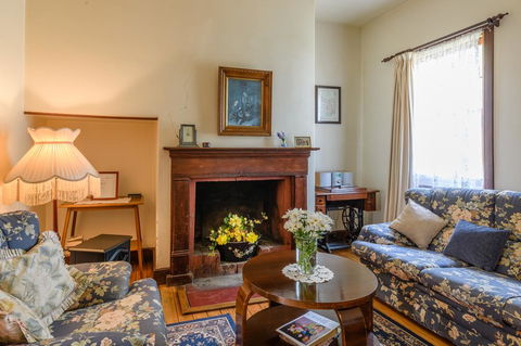 Sargeants & Armoury Cottages 1823 - Accommodation BNB 0