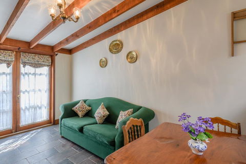 Sargeants & Armoury Cottages 1823 - Accommodation BNB 3