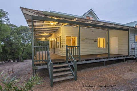 Sea Breeze Chalets Yallingup - Accommodation BNB 2