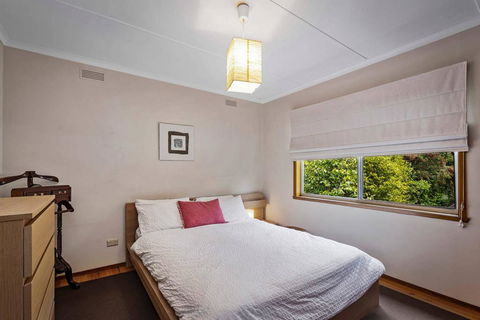 SEA URCHIN - Beautiful Skenes Creek Home - Accommodation BNB 1