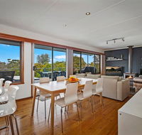 SEA URCHIN - beautiful Skenes Creek home - Accommodation BNB