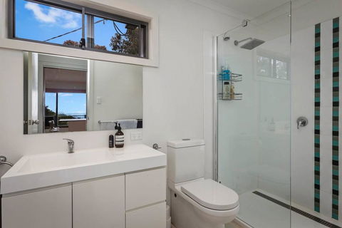 SEA URCHIN - Beautiful Skenes Creek Home - Accommodation BNB 2