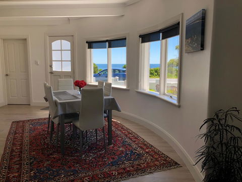 Seaside Retreat - Accommodation BNB 1