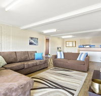 SEASIDE SERENITY 2 - L'Abode Accommodation - Accommodation BNB