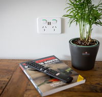 SkyLodge Temora - Accommodation BNB