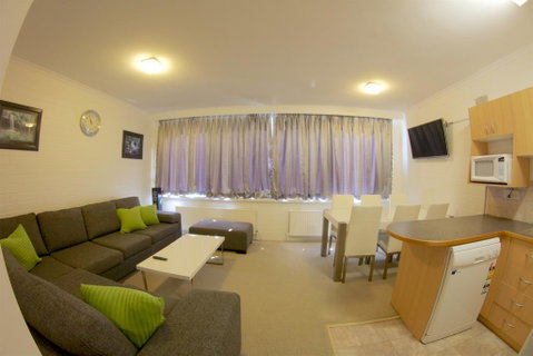 Snow Ski Apartments 08 - Accommodation BNB 2