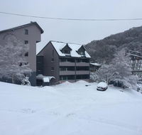 Snow Ski Apartments 14 - Accommodation BNB