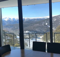 Snow Ski Apartments 28 - Accommodation BNB