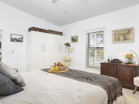 Somerton Barn - Rural Tranquility & Country Comfort - Accommodation BNB 2