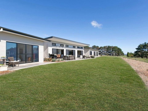 Somerton Ridge - The Perfect Rural Retreat - Accommodation BNB 0