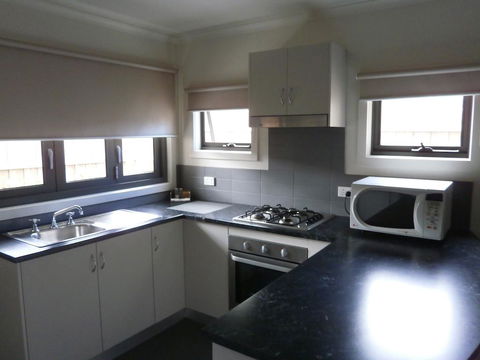 Sovereign Views Apartments - Accommodation BNB 3
