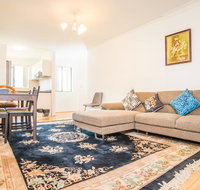 Spacious  Cozy APTHeart of Redfern Closes to CBD - Accommodation BNB